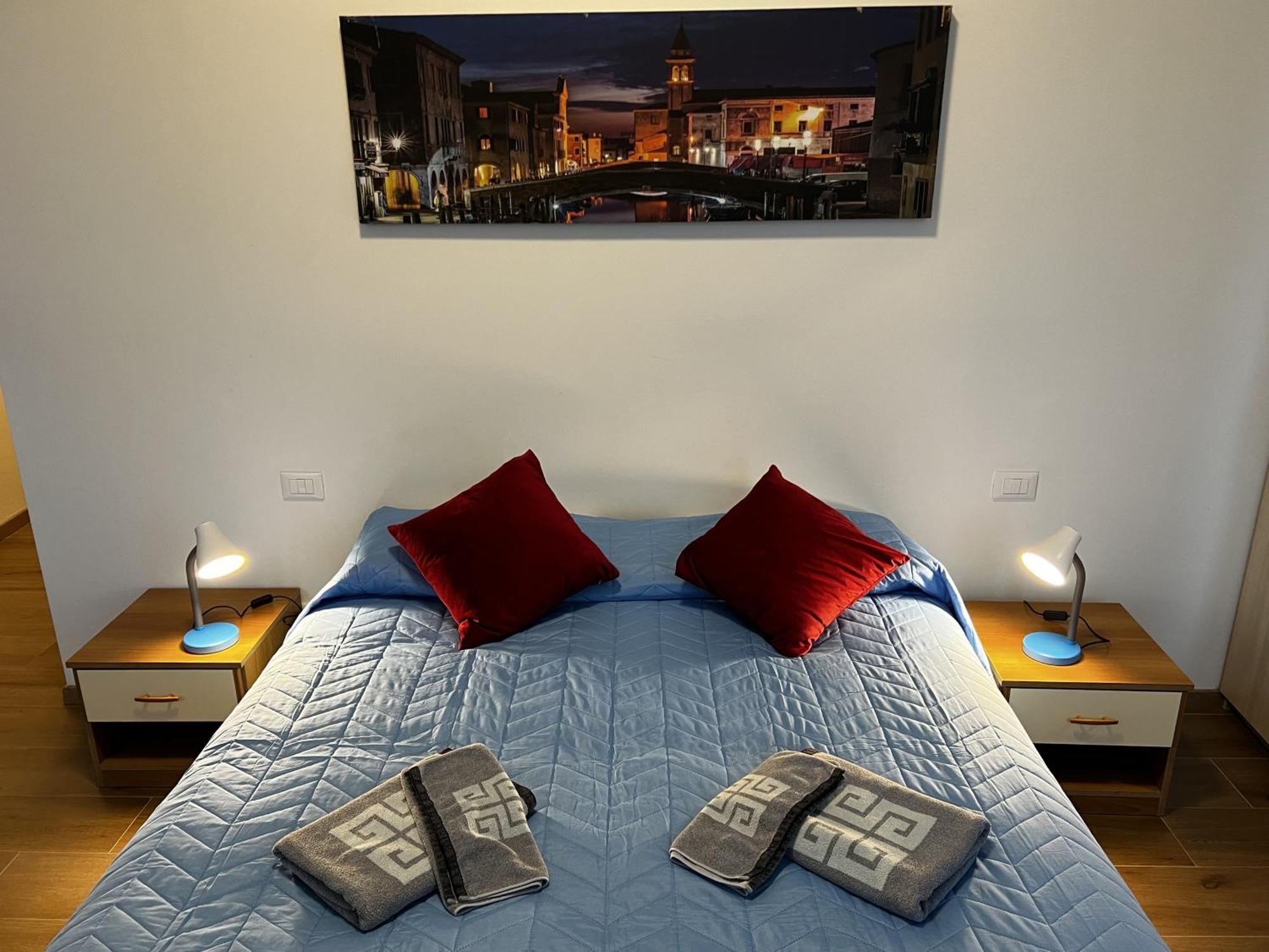 TINTORETTO 1 CON TERRAZZA SOPRA IL TETTO, 3 bagni, 3 grandi camere da letto, SUPER NUOVO Venezia Esterno foto