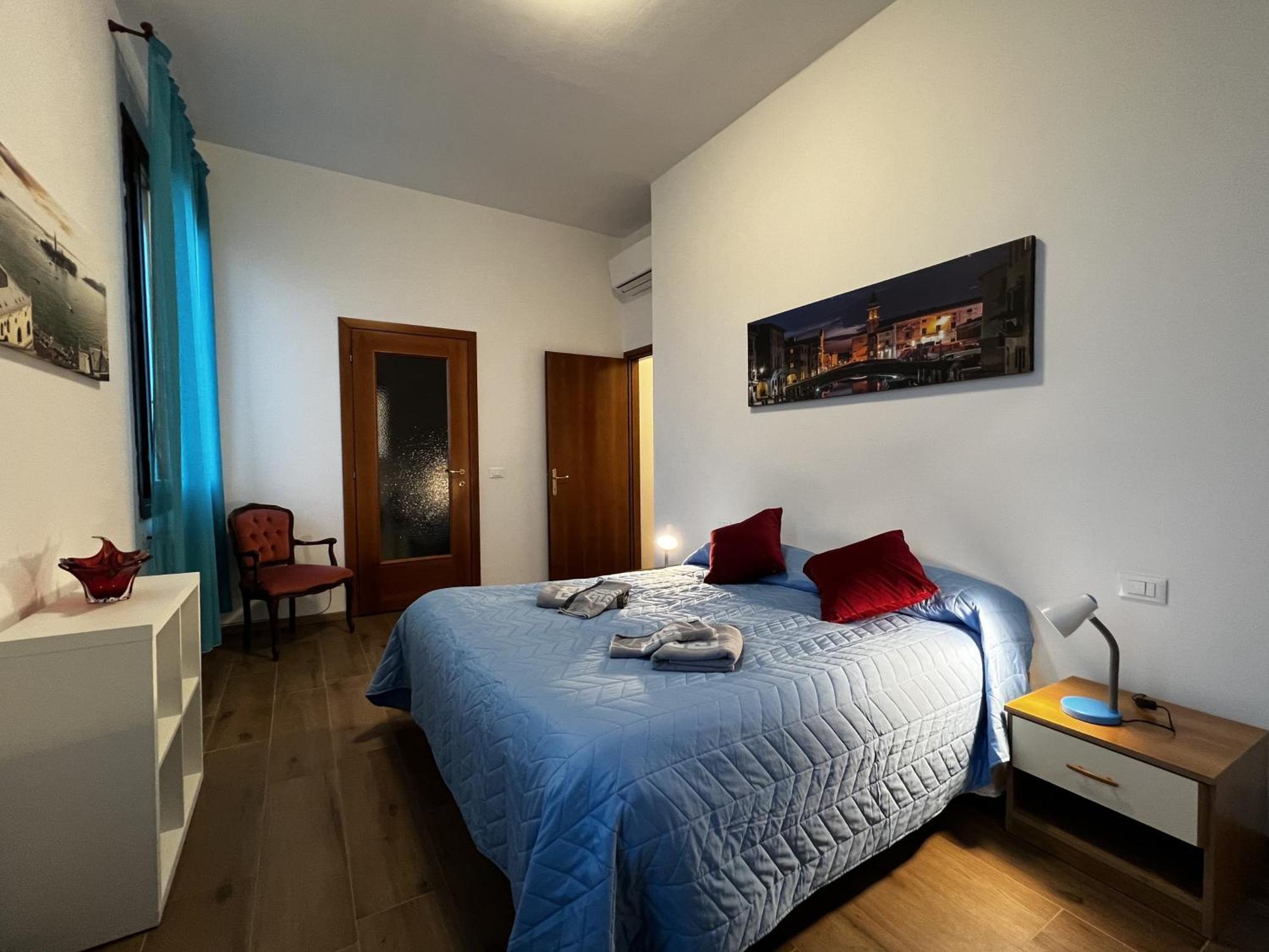 TINTORETTO 1 CON TERRAZZA SOPRA IL TETTO, 3 bagni, 3 grandi camere da letto, SUPER NUOVO Venezia Esterno foto