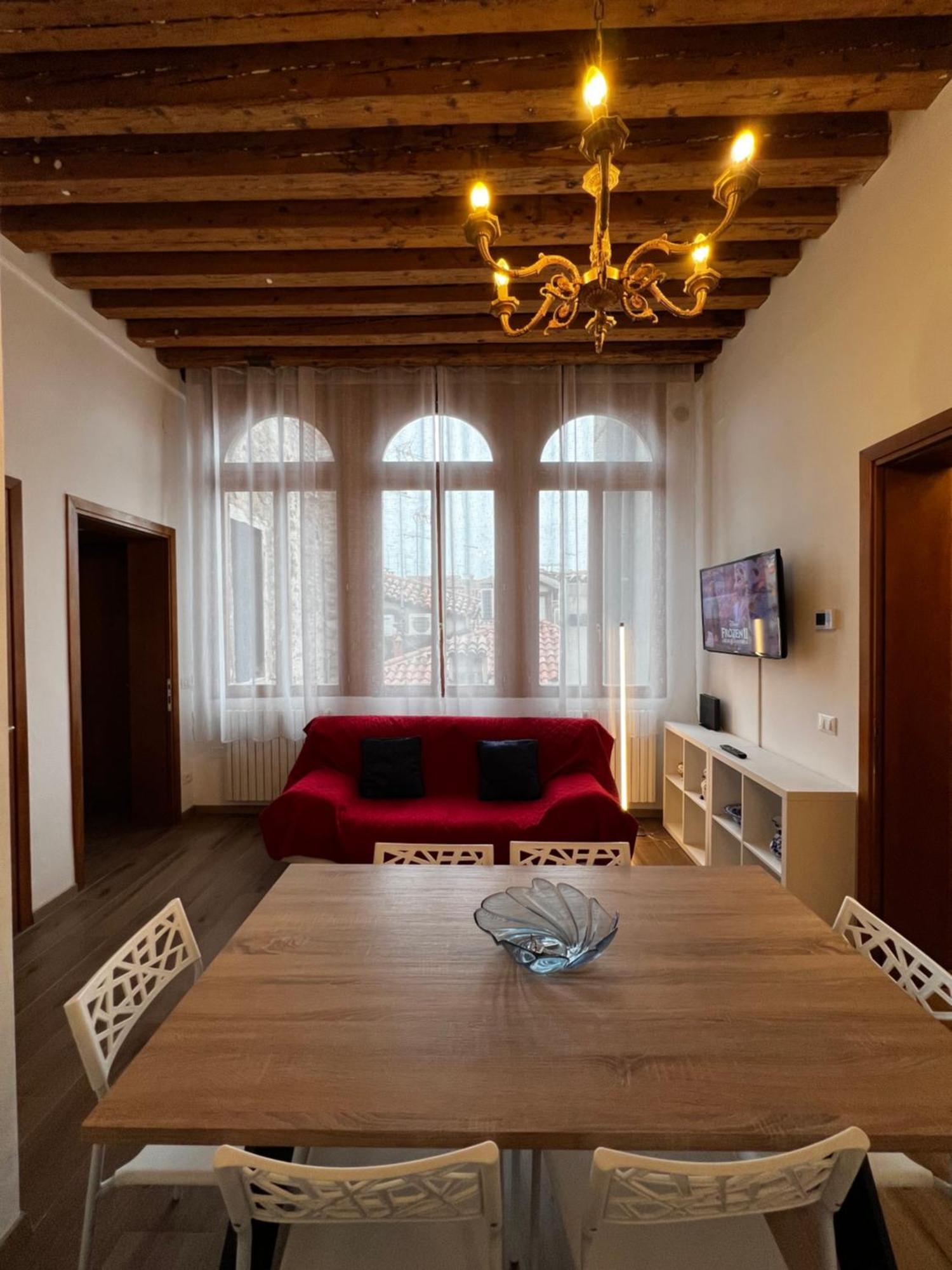 TINTORETTO 1 CON TERRAZZA SOPRA IL TETTO, 3 bagni, 3 grandi camere da letto, SUPER NUOVO Venezia Esterno foto